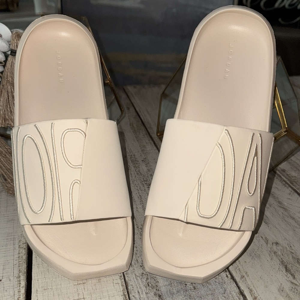 New Nike Air Jordan Nola Women’s Slides Pearl White